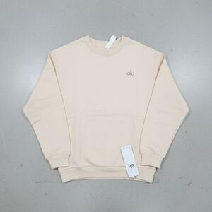 ALO Yoga women’s Crewneck Sweatshirt in Pale Cream